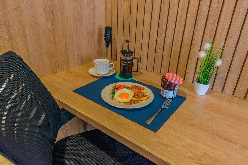 Luxury Suite in El Poblado Co-Work, Gym, Fast WiFi Medellín Apartamento